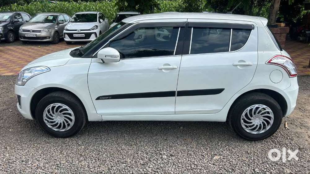 Maruti Suzuki Swift, 2015, Petrol