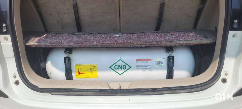 Maruti Suzuki Ertiga Vxi (o) Cng, 2025, Cng & Hybrids
