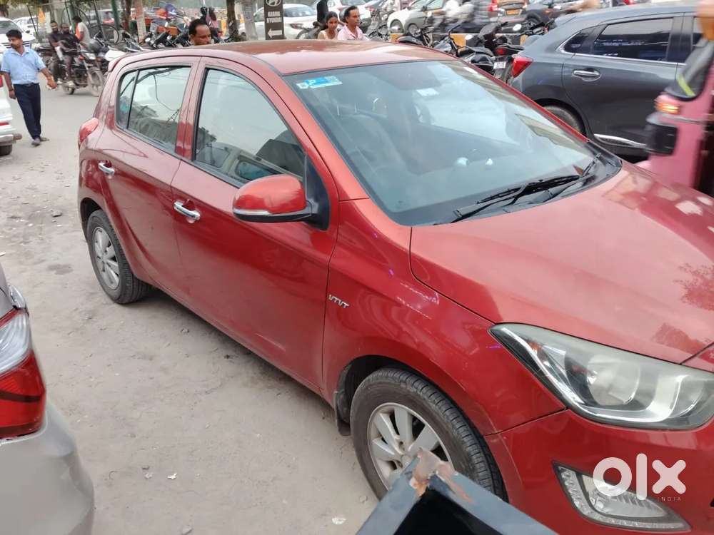 Hyundai I20 Asta 1.2 O With Sunroof, 2013, Petrol