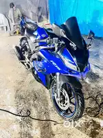R15 V3 bike bahot hi achi condition me hai no work at all