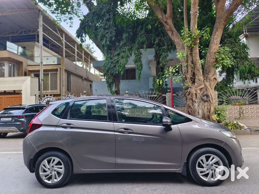 Honda Jazz V Mt Privilege, 2015, Petrol