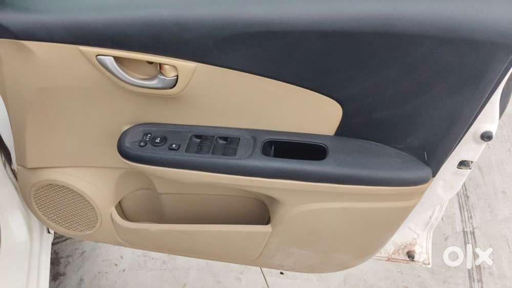 Honda Brio Vx At, 2014, Petrol