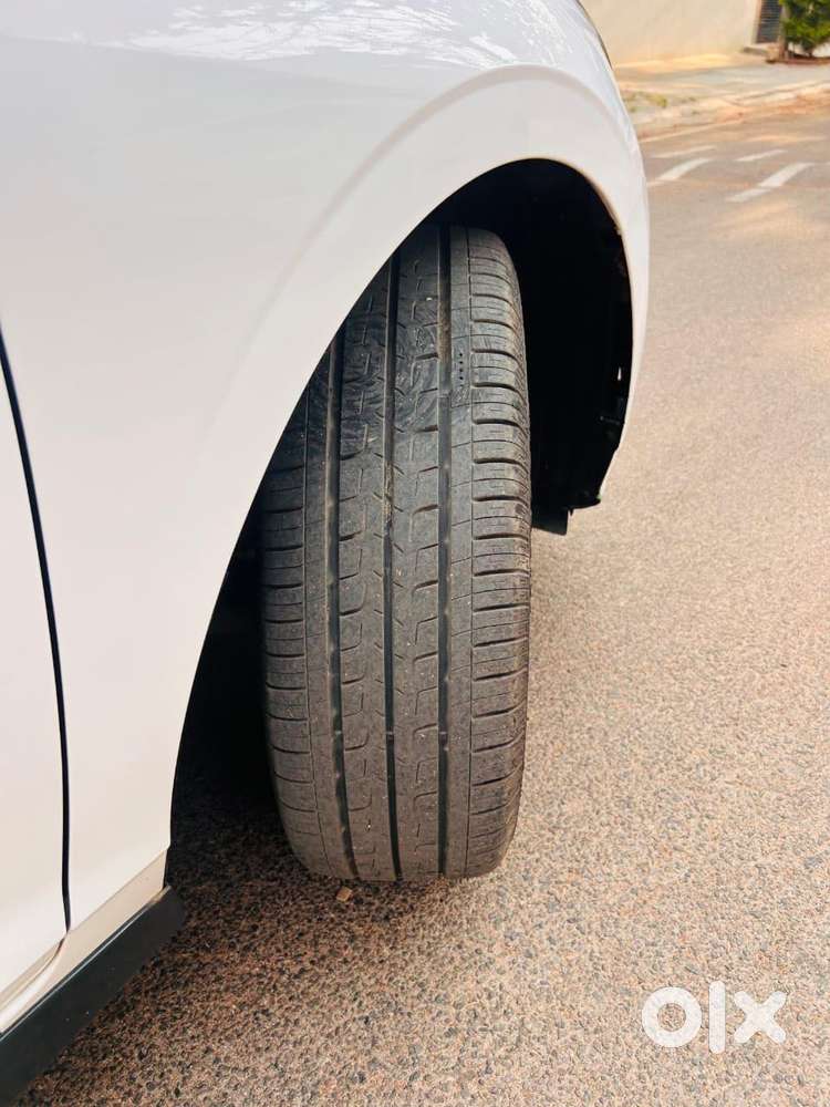 Hyundai I20 Petrol Asta Option, 2024, Petrol