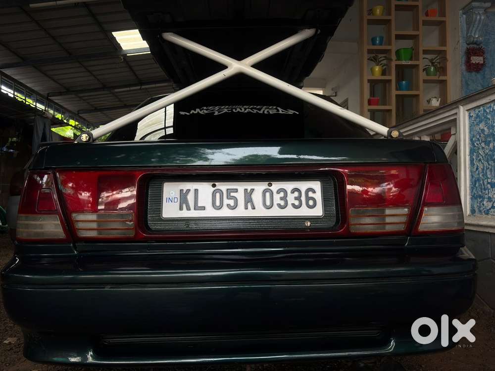 Maruti Suzuki Esteem Petrol 2000 Year