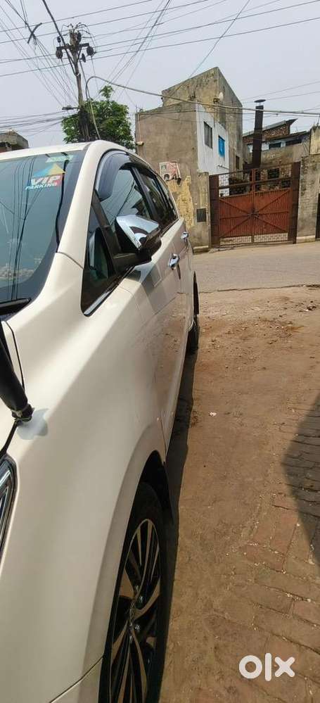 Toyota Innova Crysta 2022