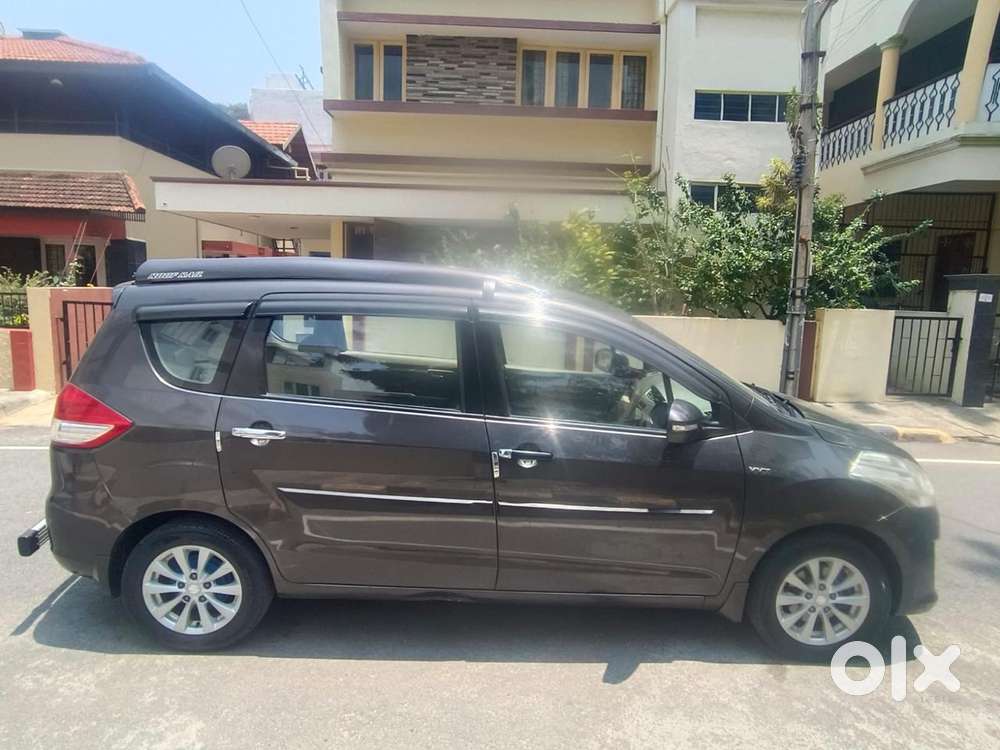Maruti Suzuki Ertiga Zxi, 2014, Petrol