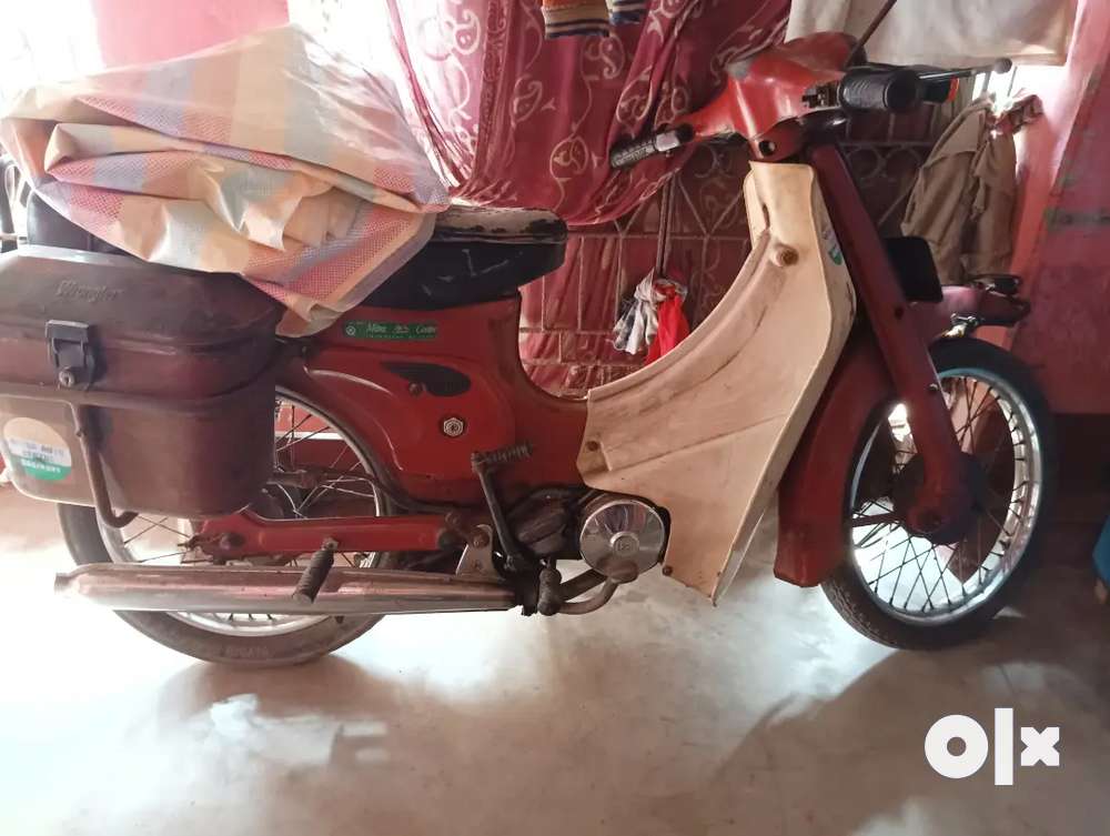 Bajaj best sale m80 olx