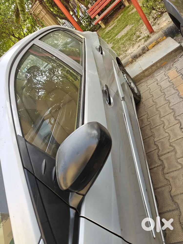 Honda Amaze 2016 Petrol 90172 Km Driven