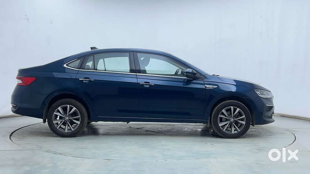 Skoda Slavia Style 1.0l Tsi At, 2024, Petrol