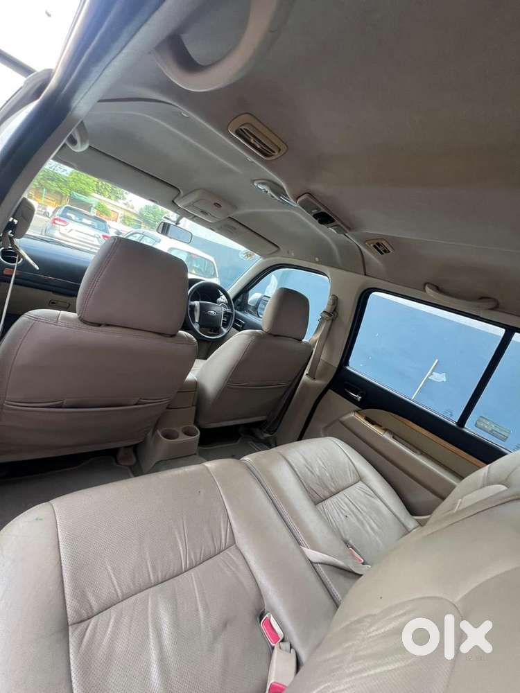 Ford Endeavour 2011 Titanium Plus