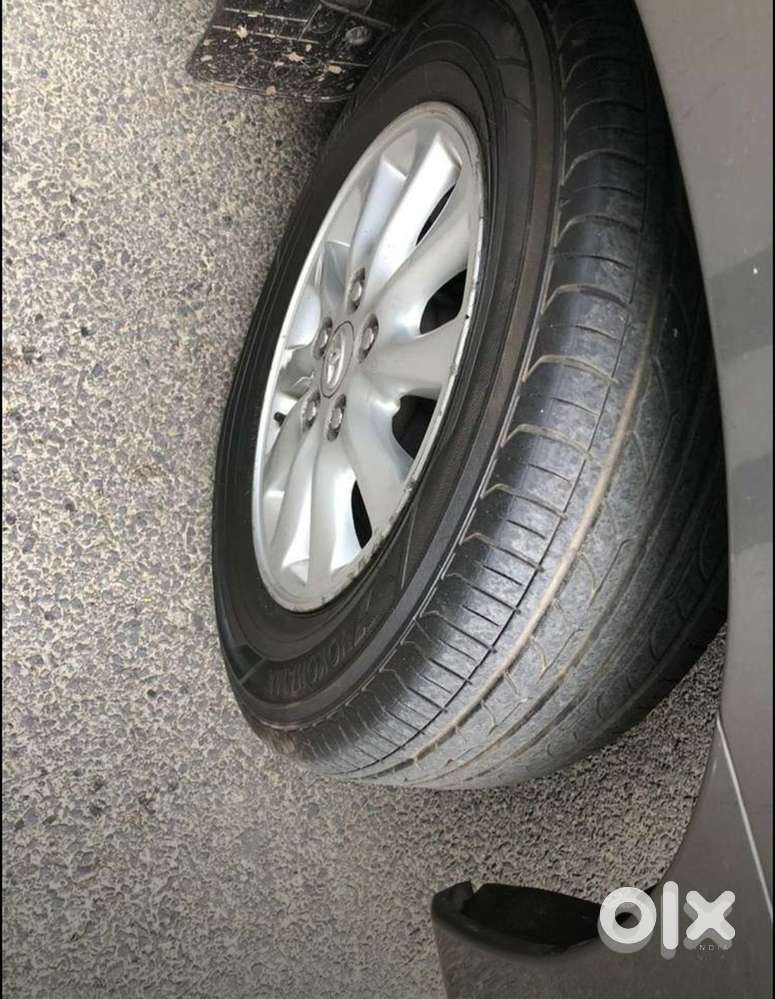 Toyota Innova Diesel 2012