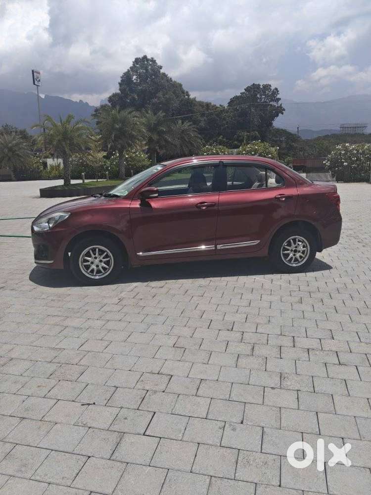 Maruti Suzuki Swift Dzire Vxi(o) Mt, 2017, Petrol