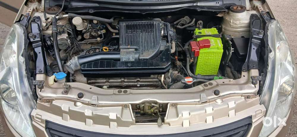 Maruti Suzuki Swift Dzire Vxi(o) At, 2013, Petrol