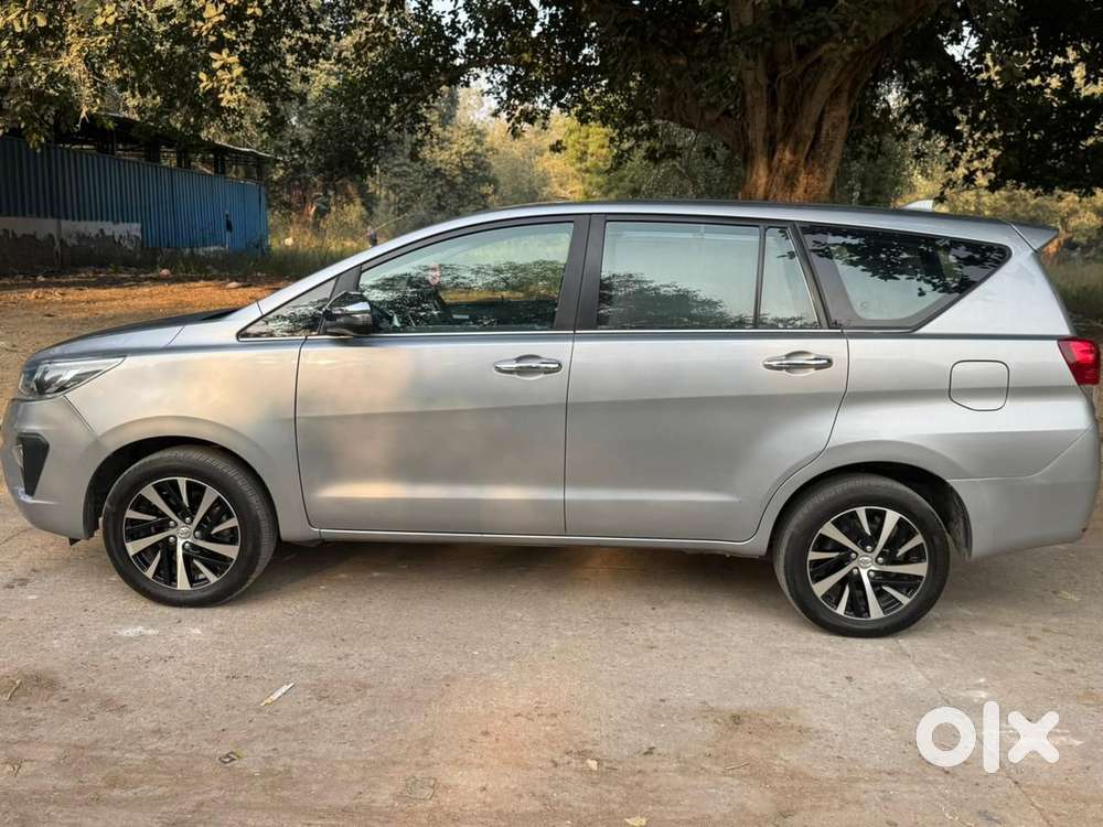 Toyota Innova Crysta [2020-ongoing] 2.4 Zx At 7 Str, 2022, Diesel