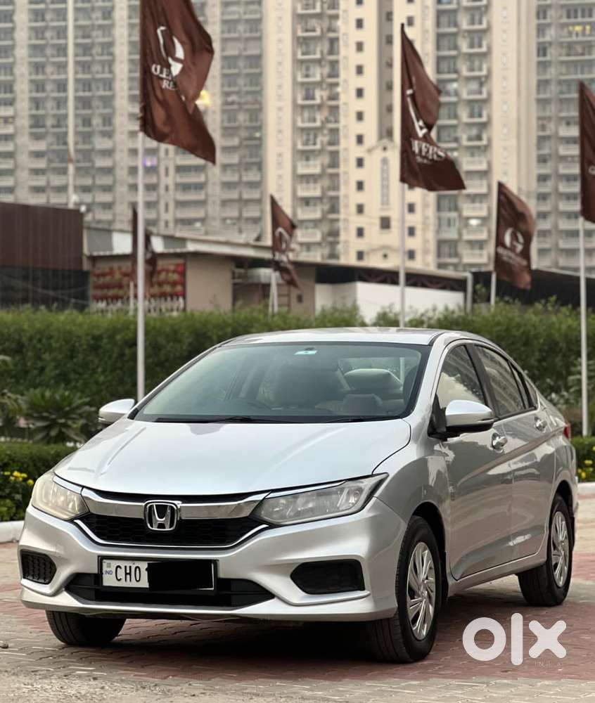 Honda City I-vtec Sv, 2017, Petrol