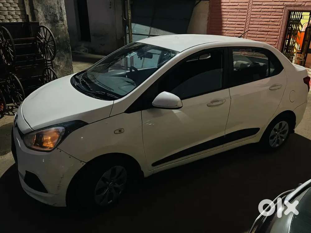 Hyundai Xcent 2016 Diesel Well Maintained