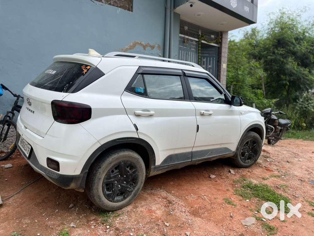 Hyundai Venue 2021 Petrol