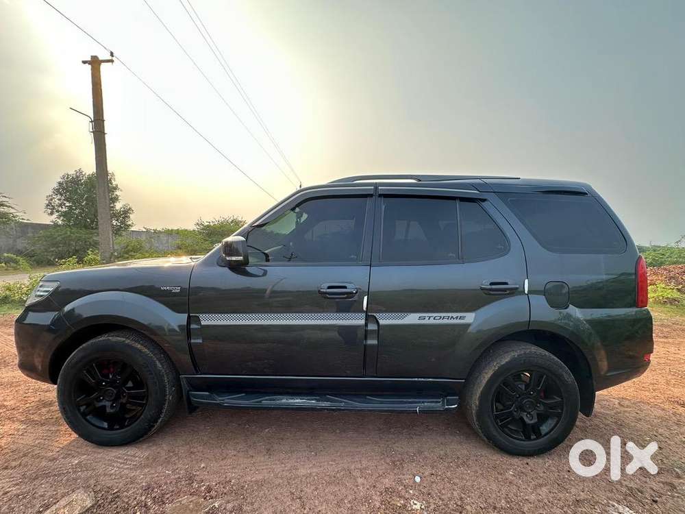 Tata Safari Storme Varicor 400 Diesel Car 2019
