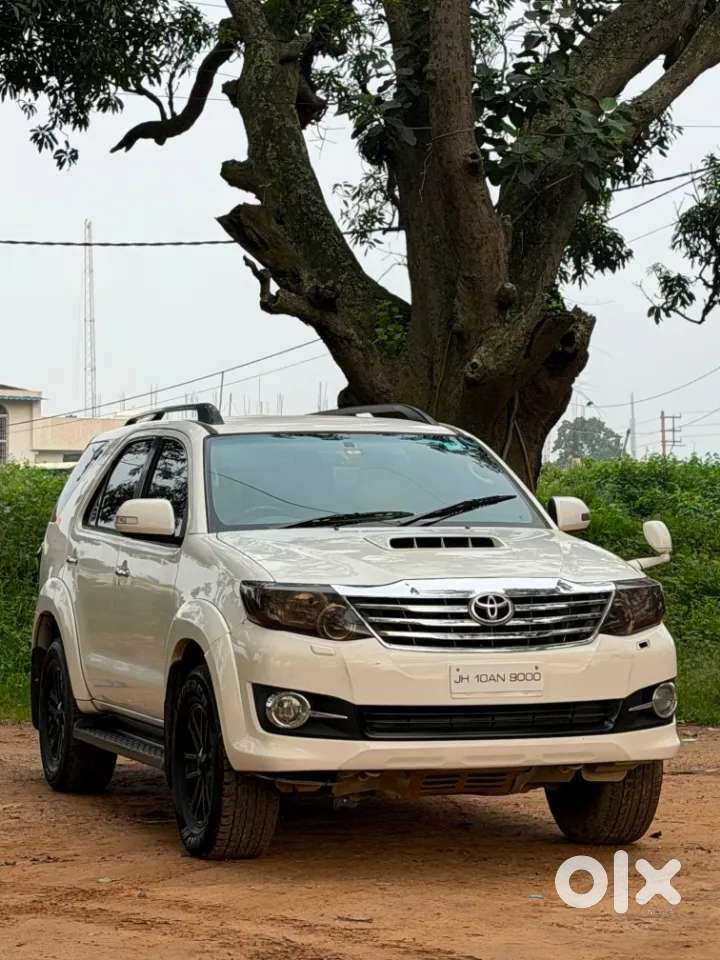 Toyota Fortuner, 2014, Diesel