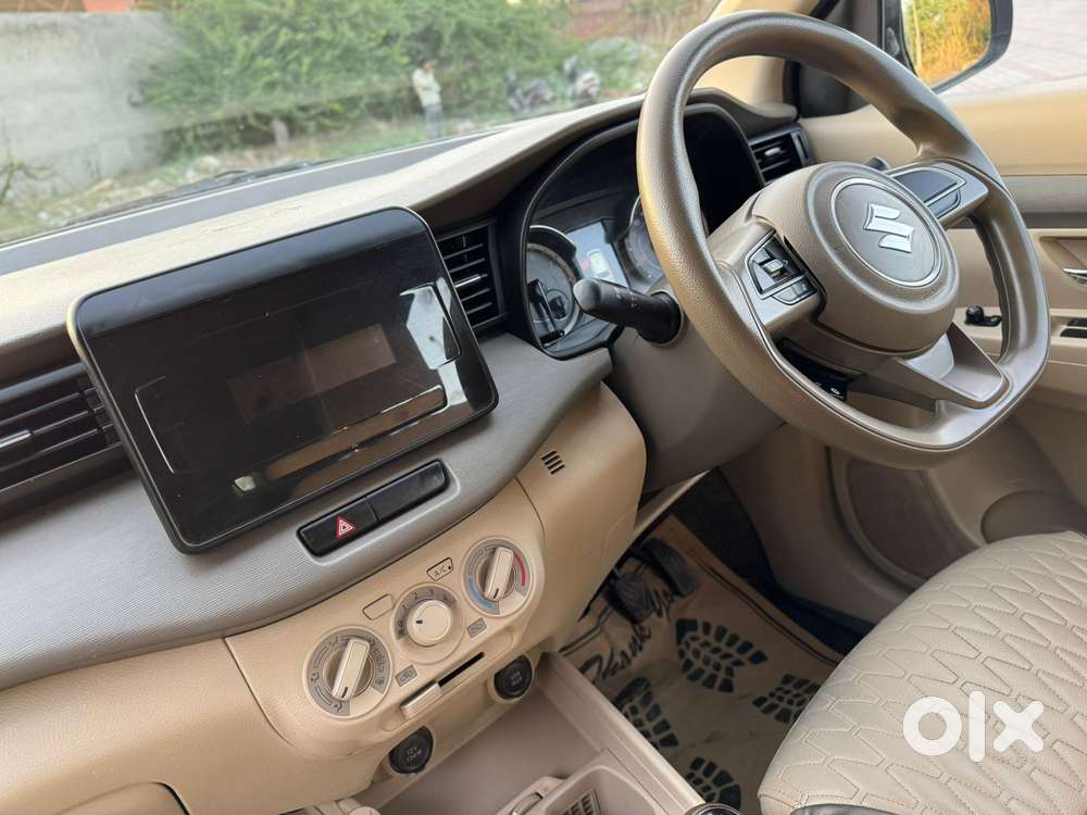 Maruti Suzuki Ertiga 2022-2023 Vxi Cng, 2024, Cng & Hybrids