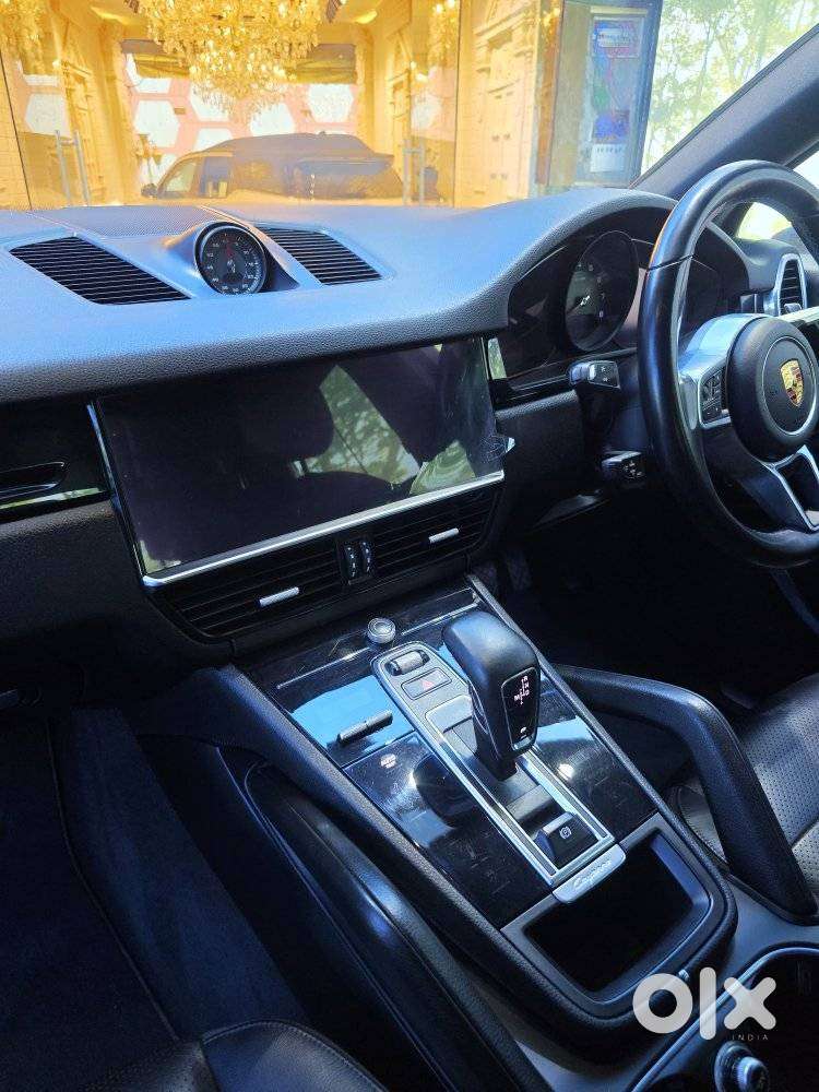 Porsche Cayenne, 2019, Petrol