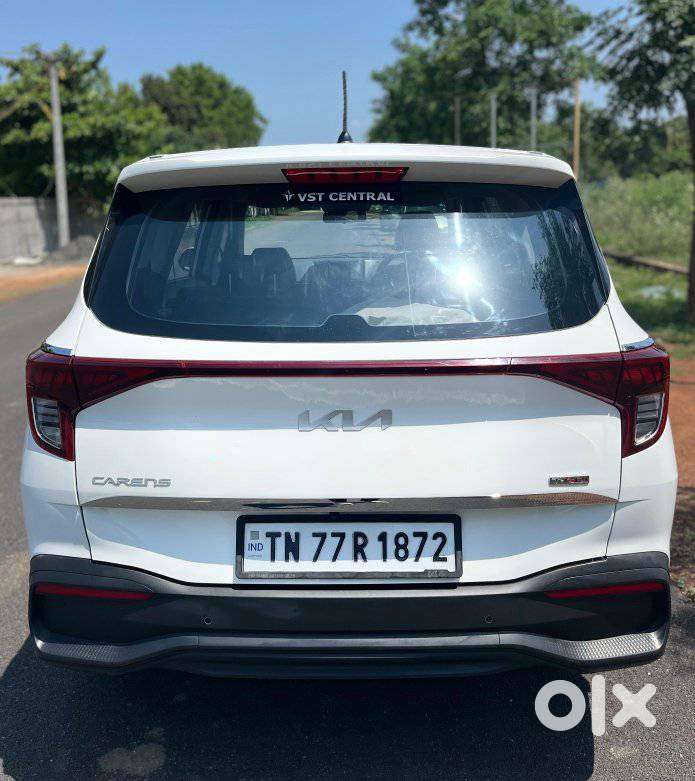 Kia Carens, 2022, Petrol