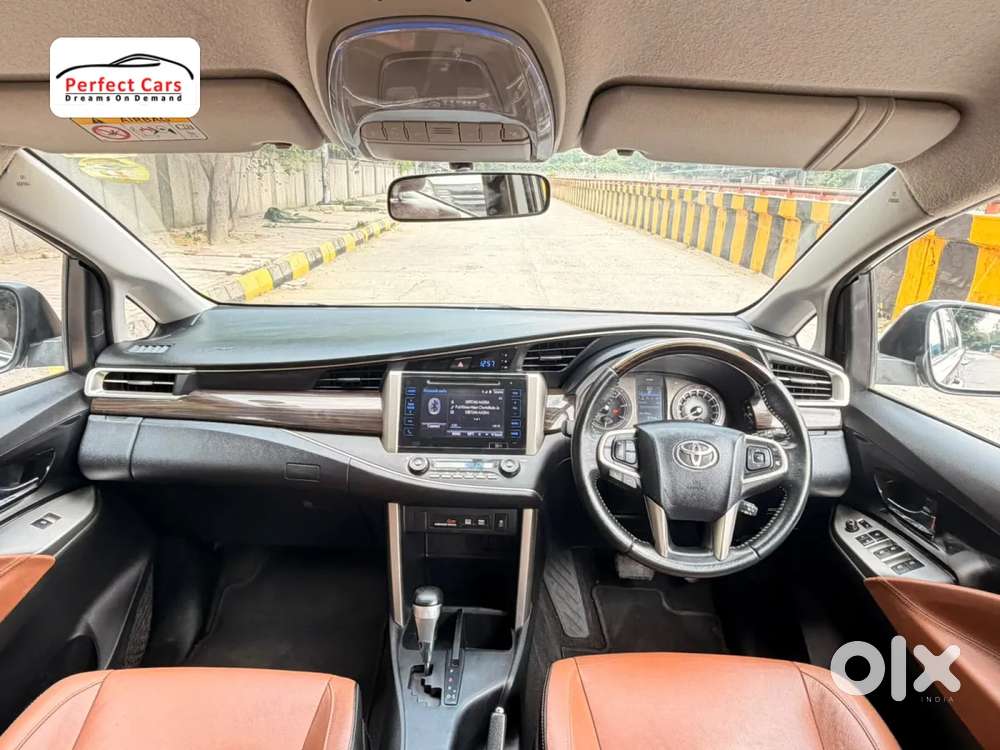 Toyota Innova Crysta 2.8 Zx At 7 Seater, 2019, Diesel