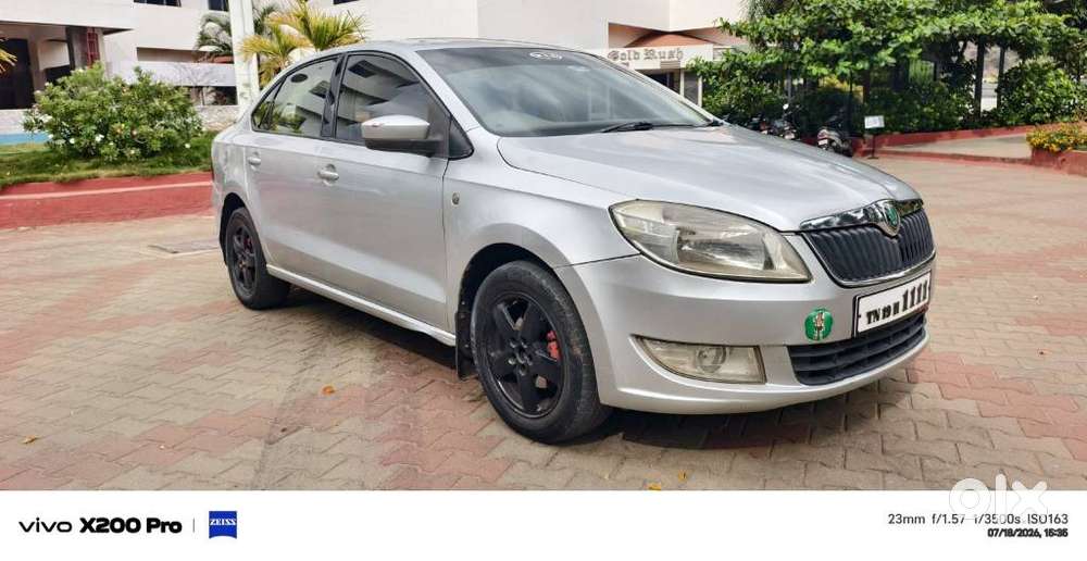 Skoda Rapid 1.6 Tdi Ambition Plus, 2012, Diesel