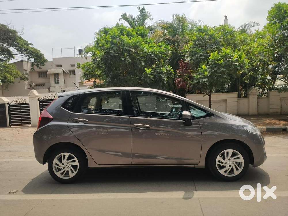 Honda Jazz 2016 Petrol Well Maintained