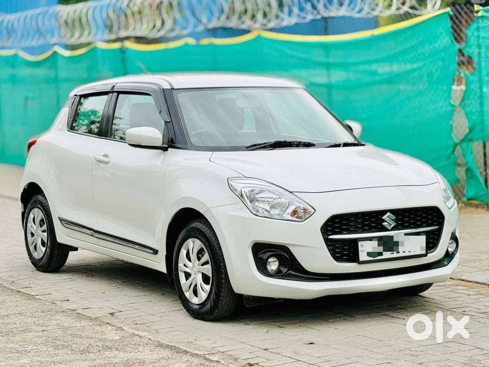 Maruti Suzuki Swift Vxi Optional, 2022, Petrol