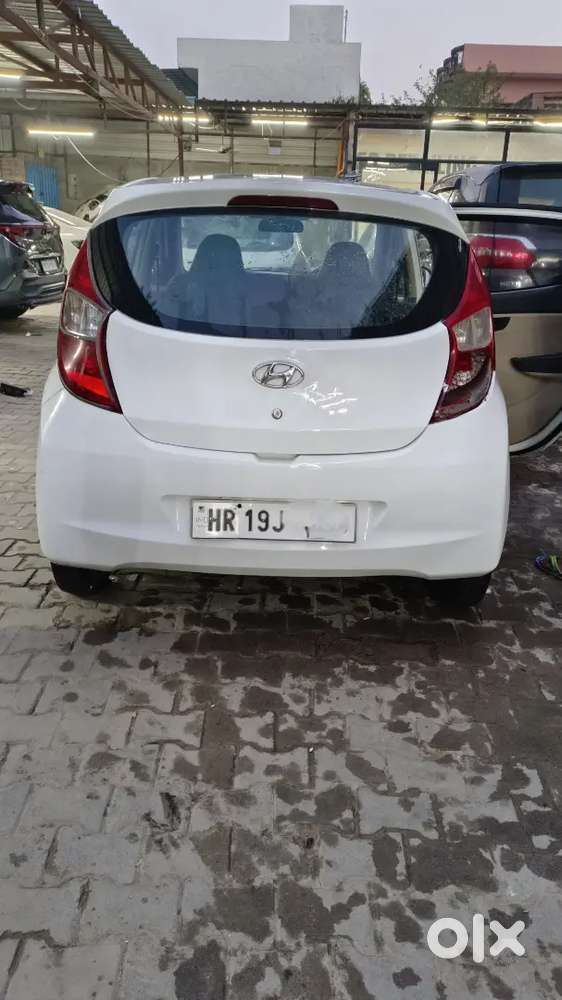Hyundai Eon 2014 Cng & Hybrids 100000 Km Driven