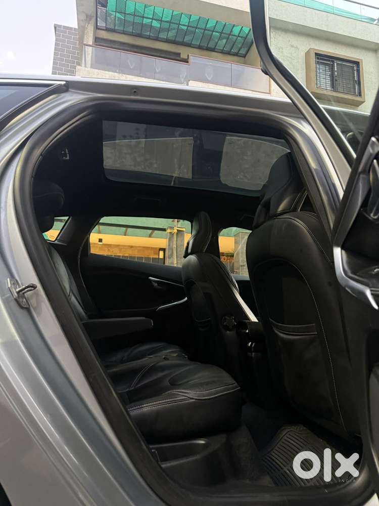 Volvo V40 Cross Country D3, 2016, Diesel