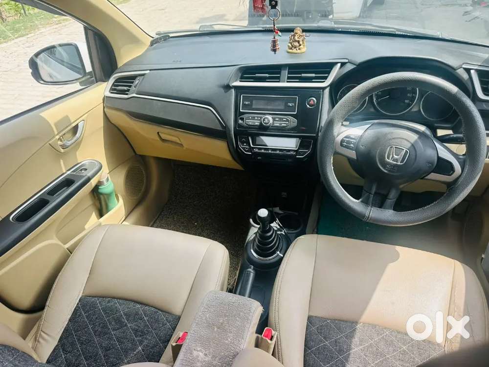 Honda Amaze 2nd Gen 2017 Diesel 100000 Km Driven All Docoment Availabl