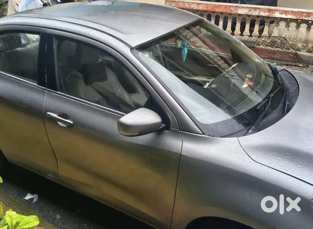 Maruti Suzuki Dzire 2021