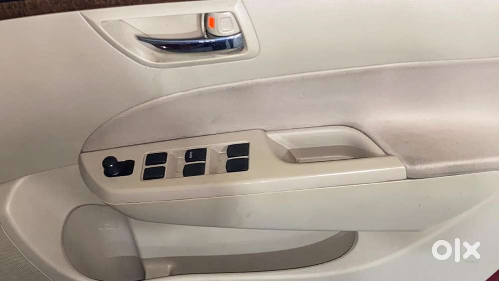 Maruti Suzuki Swift Dzire Vxi 1.2, 2015, Petrol