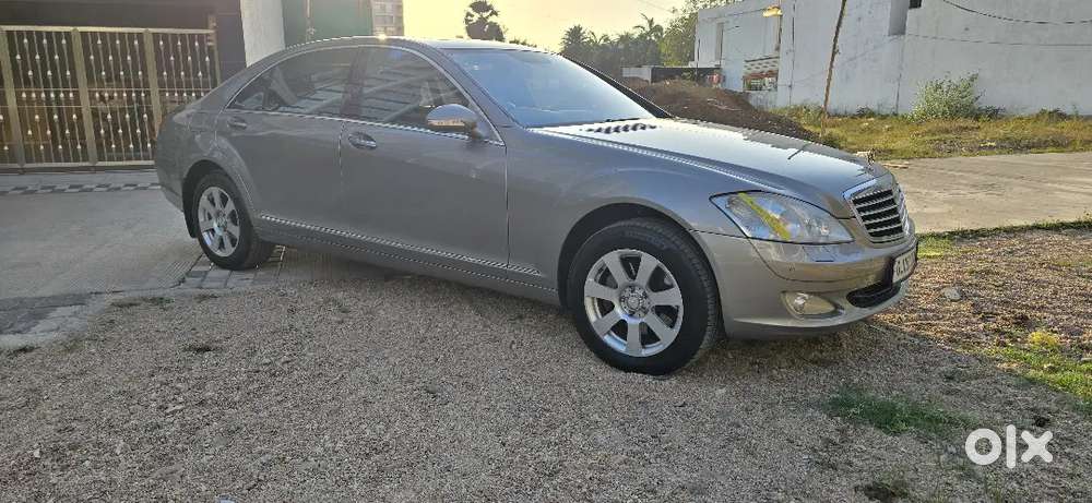 Mercedes-benz S-class 2009 Diesel 117700 Km Driven