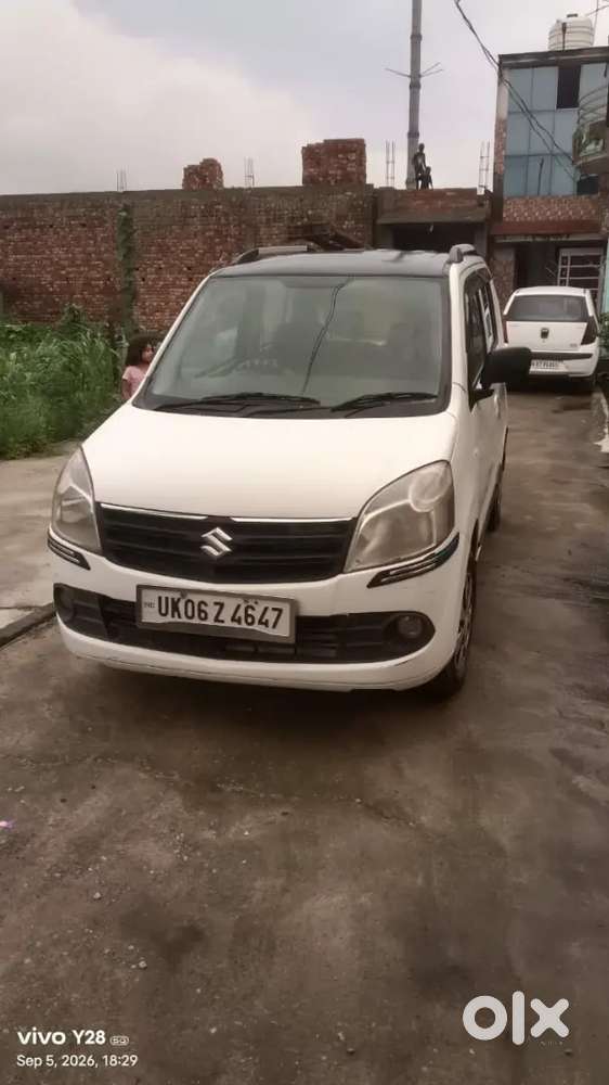 Lxi Maruti Suzuki Wagon R 2013 2nd Owner