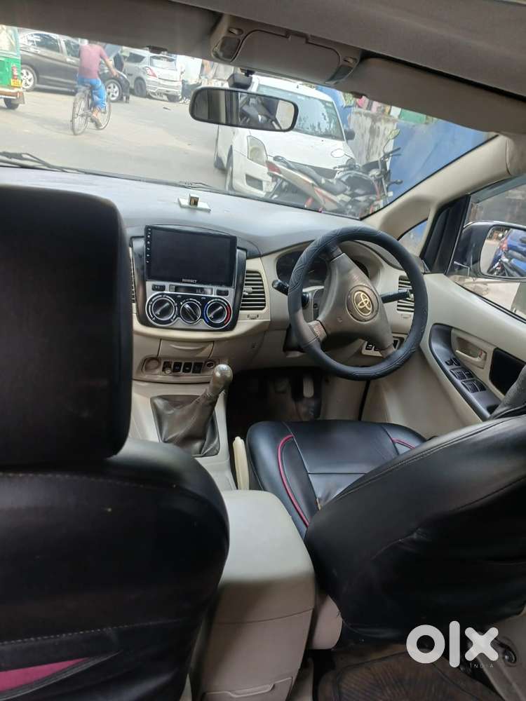 Toyota Innova 2.5 G 2011