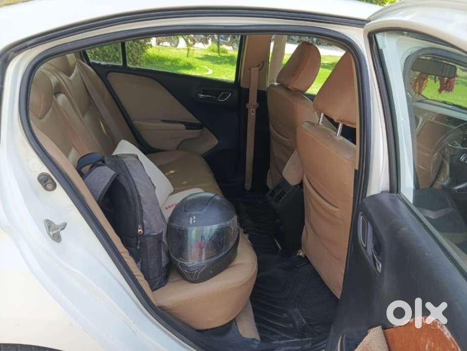 Honda City I-vtec V, 2018, Petrol