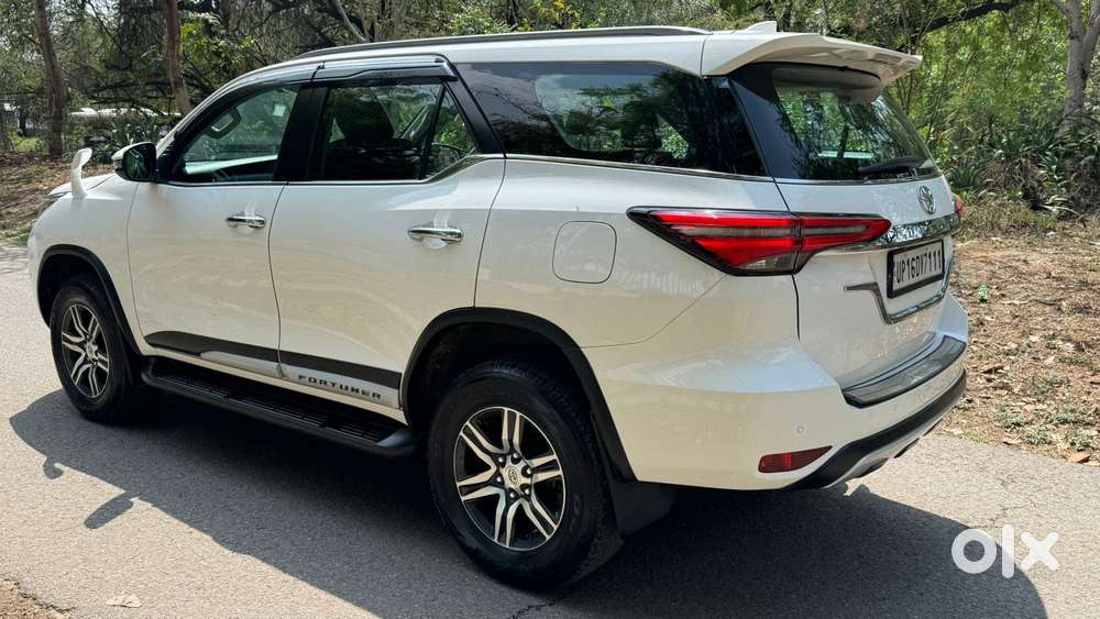 Toyota Fortuner [2021-ongoing] 2.8 2wd Diesel Mt, 2023, Diesel