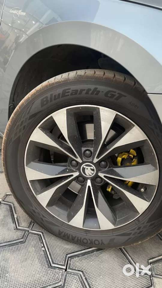 Skoda Superb 2.0 L&k Tsi At, 2021, Petrol