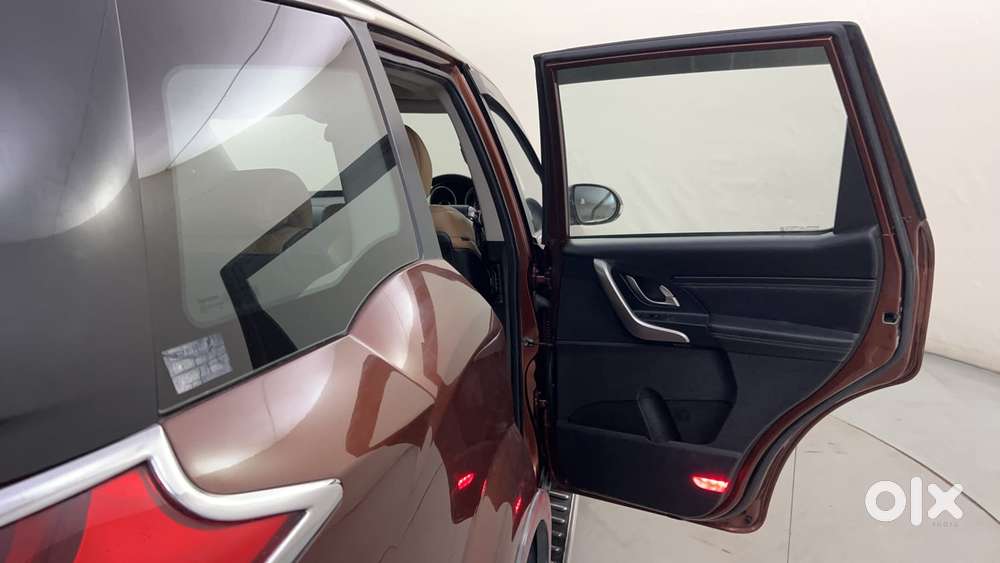 Mahindra Xuv500 W11 At, 2018, Diesel