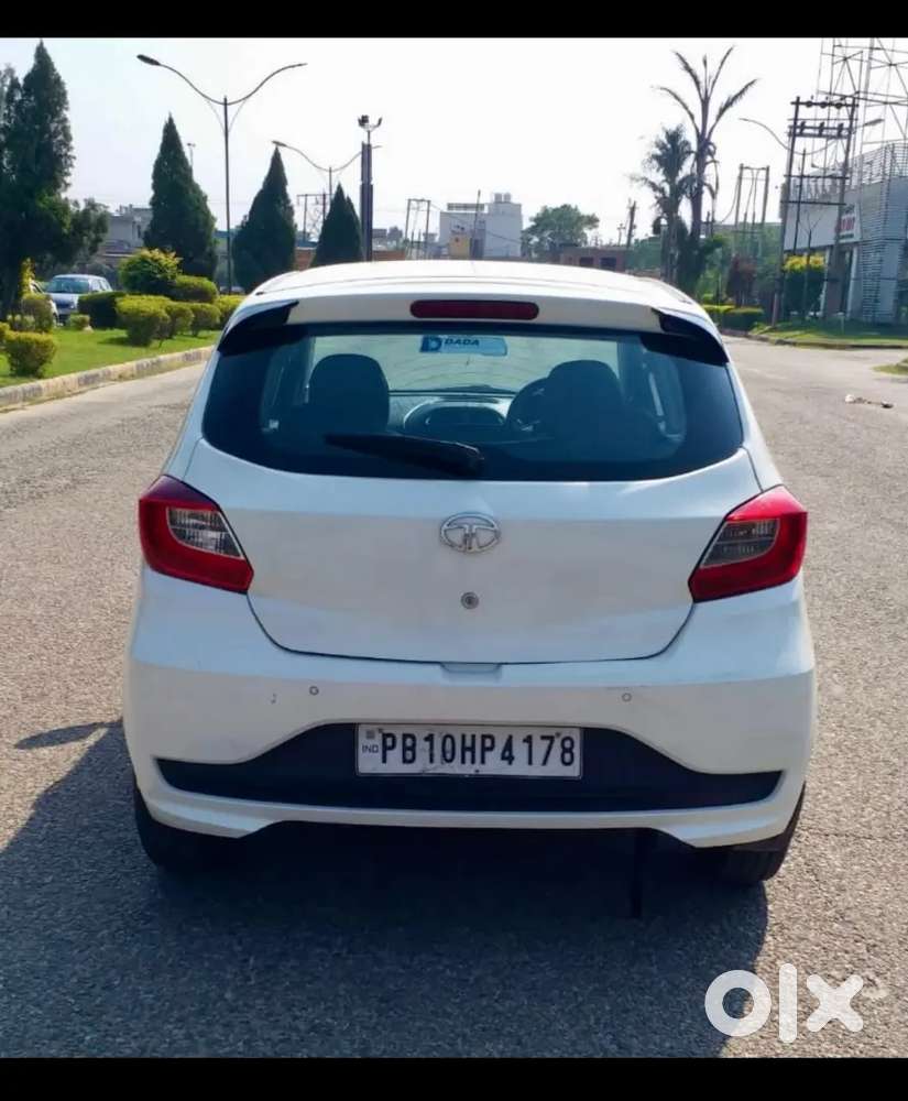 Tata Tiago Le 1.2 Revotron Bs6 2021