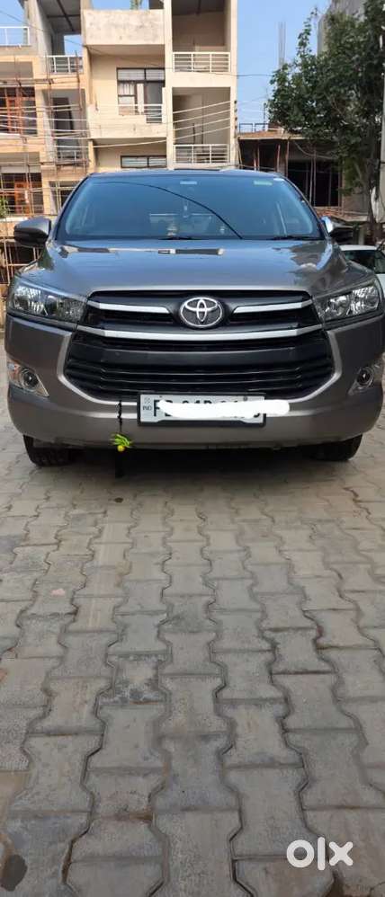 Toyota Innova Crysta 2018