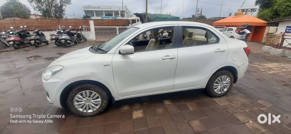 Maruti Suzuki Swift Dzire Vxi(o) Mt, 2018, Petrol