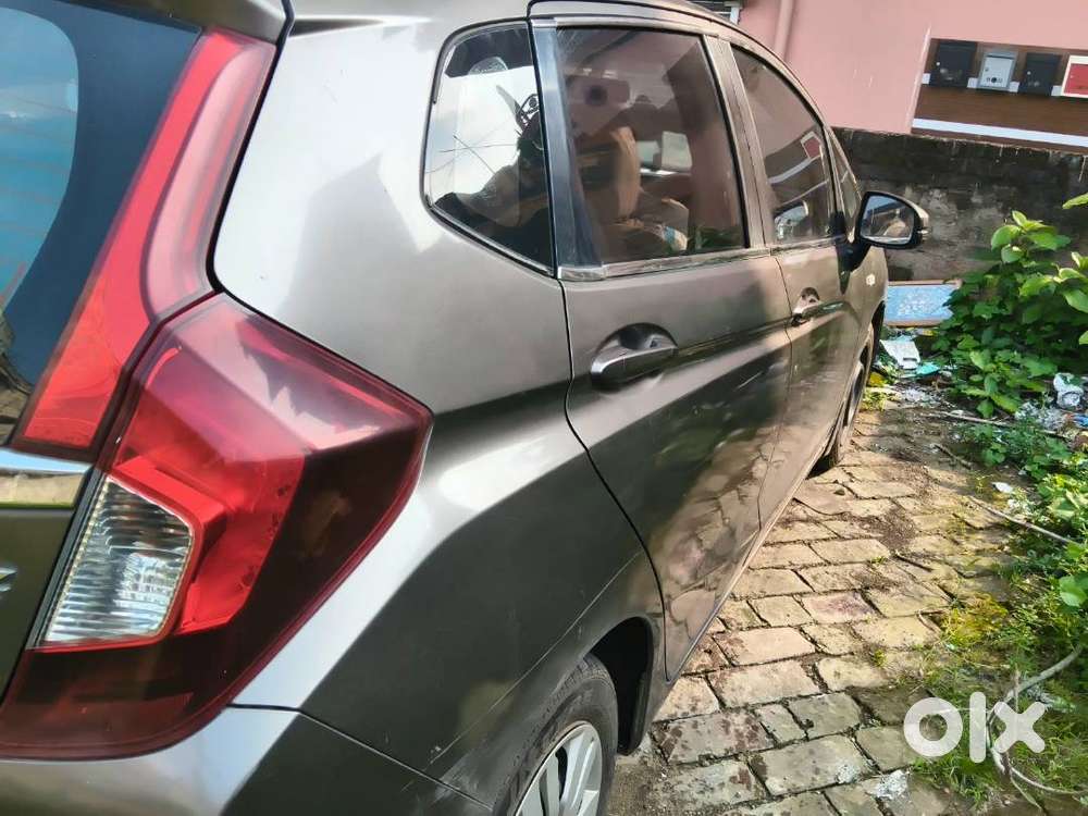 Honda Jazz Zx 2016 Car