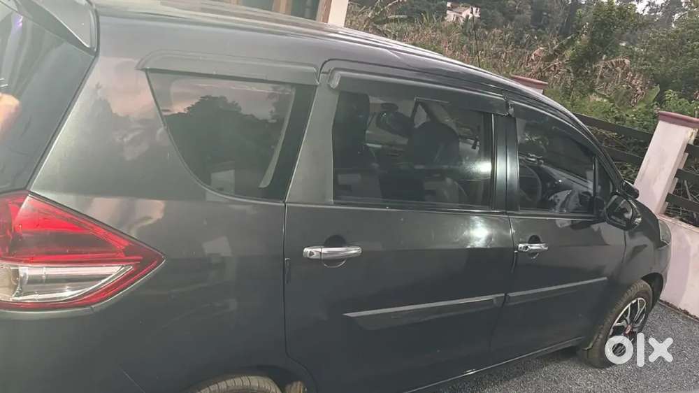 Maruti Suzuki Ertiga 2013