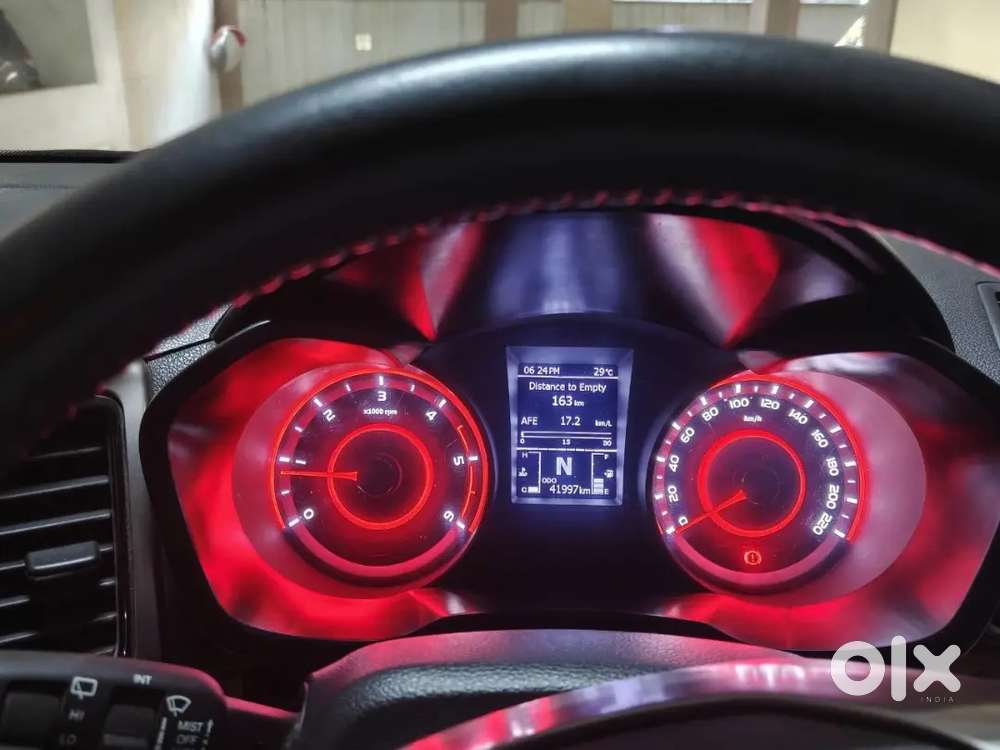 Mahindra Xuv300 2021 Diesel 42000 Km Driven