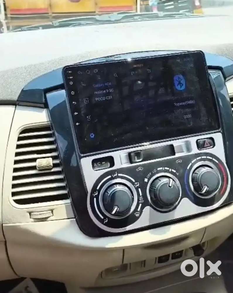 Toyota Innova 2014