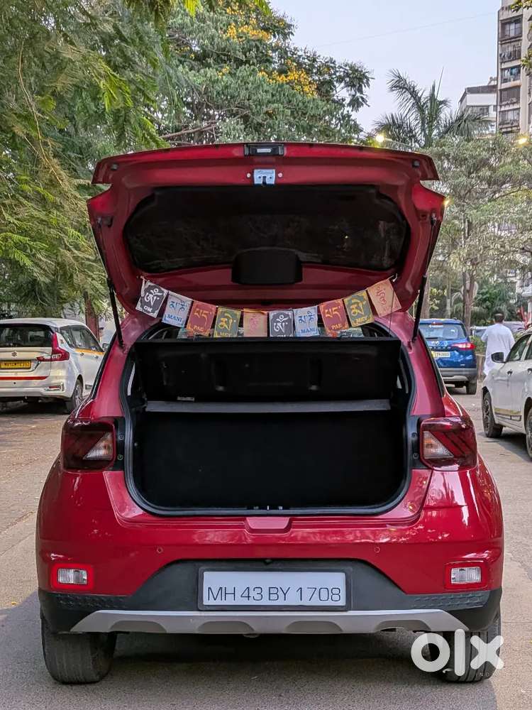 Hyundai Venue 2021 Petrol Well Maintained